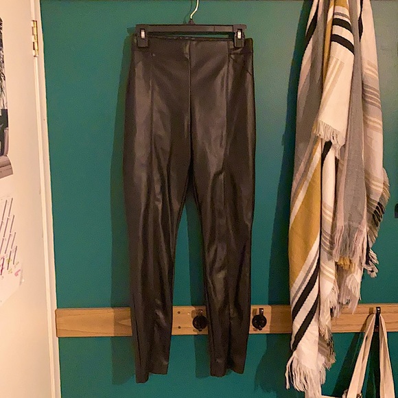 Zara leather pant. XL — never worn - Picture 1 of 3